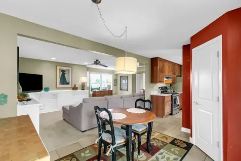1 Lake Park Road Champaign IL 61822