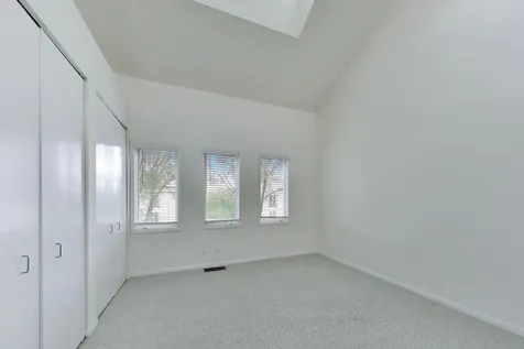 1806 West Argyle Street Chicago IL 60640