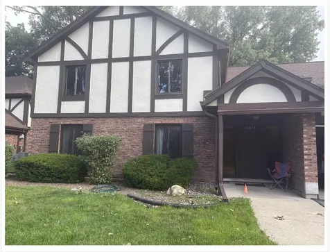 11211 Sycamore Lane Palos Hills IL 60465