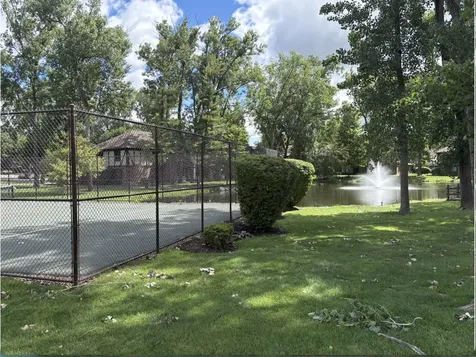 11211 Sycamore Lane Palos Hills IL 60465