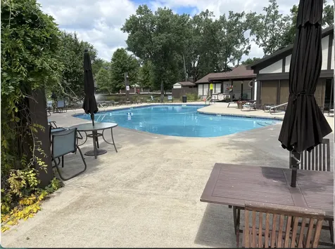 11211 Sycamore Lane Palos Hills IL 60465