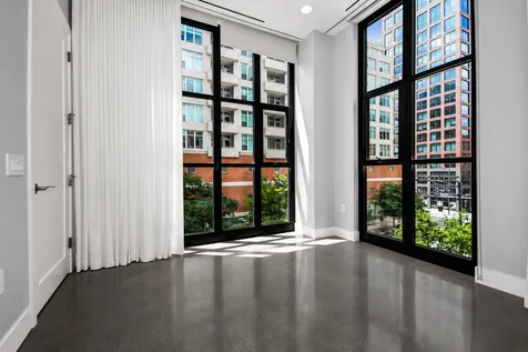 900 West Washington Boulevard Chicago IL 60607