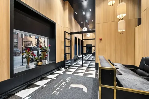 403 North Wabash Avenue Chicago IL 60611