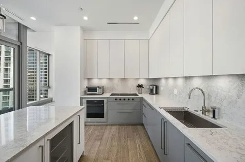 403 North Wabash Avenue Chicago IL 60611