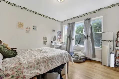 2456 North Hamlin Avenue Chicago IL 60647