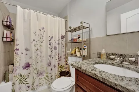 2456 North Hamlin Avenue Chicago IL 60647