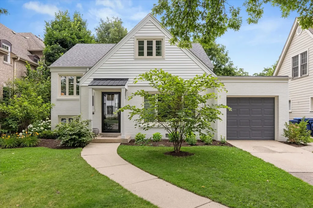 3929 Grove Avenue Western Springs IL 60558