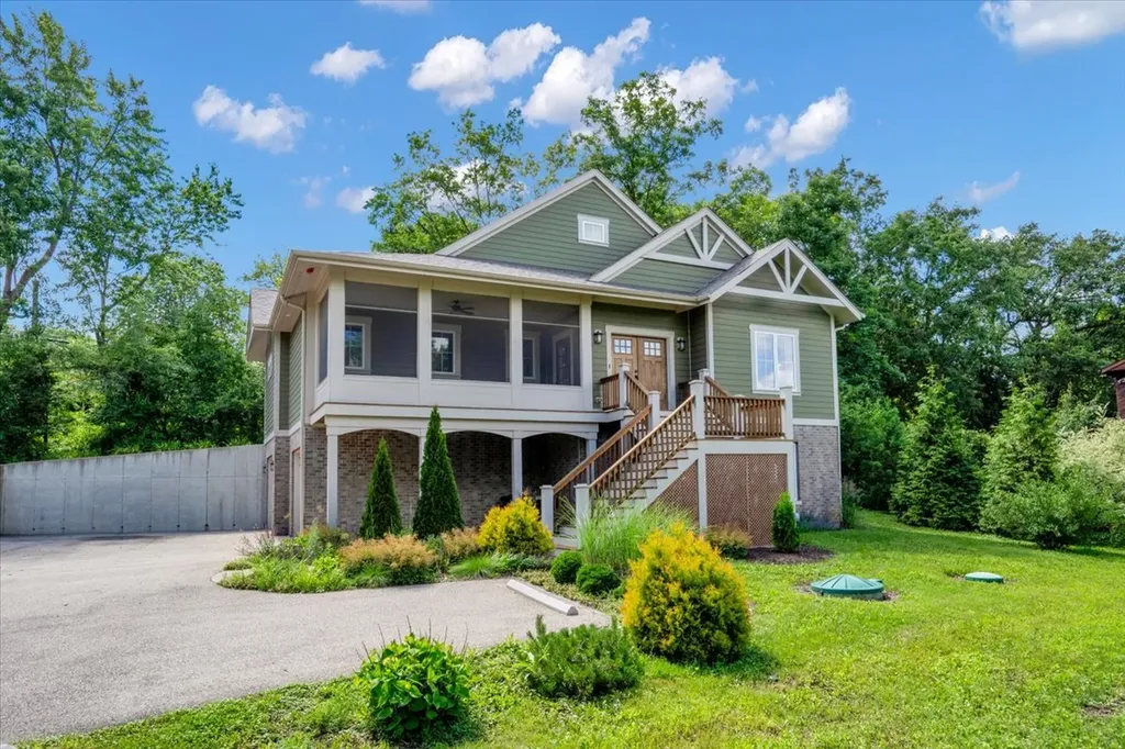 20300 North Lea Road Deer Park IL 60010