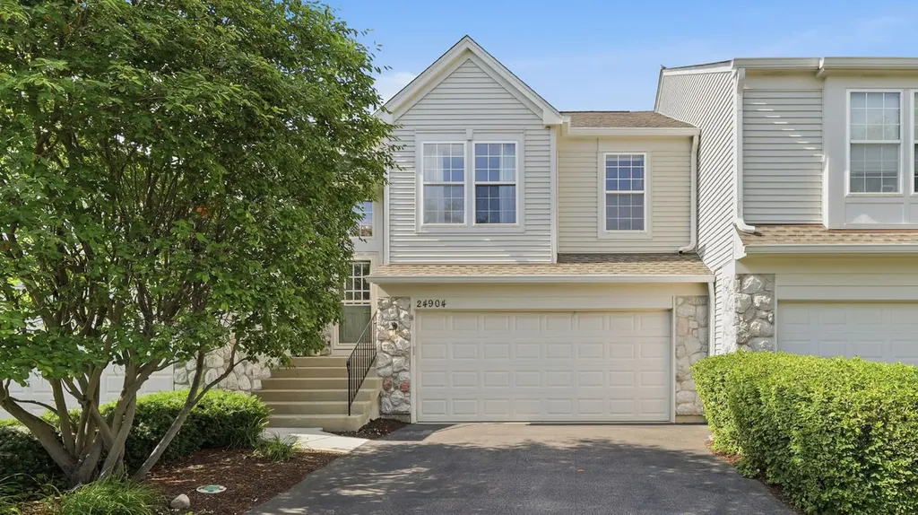 24904 Gates Lane Plainfield IL 60585