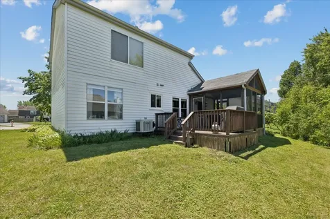 1116 Burnham Court Mundelein IL 60060