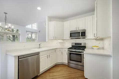 215 Wildflower Lane La Grange IL 60525