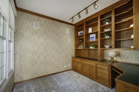 215 Wildflower Lane La Grange IL 60525