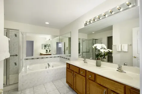 215 Wildflower Lane La Grange IL 60525