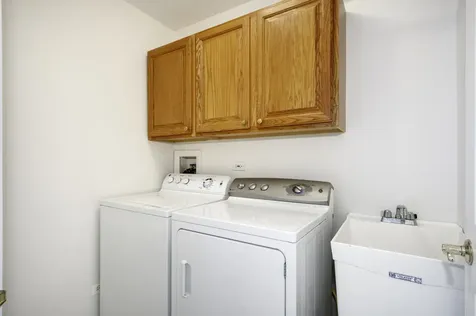 215 Wildflower Lane La Grange IL 60525