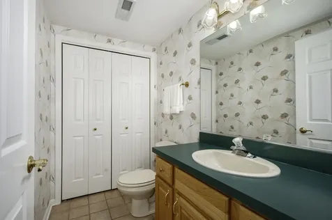 215 Wildflower Lane La Grange IL 60525