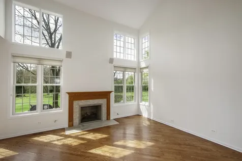 215 Wildflower Lane La Grange IL 60525