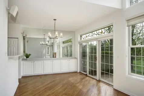 215 Wildflower Lane La Grange IL 60525