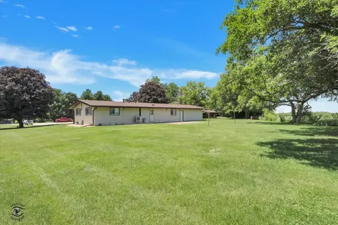 24709 South Clair Court Elwood IL 60421