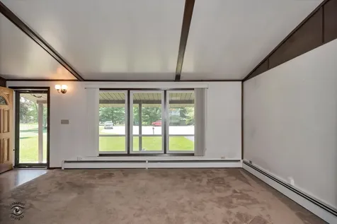 24709 South Clair Court Elwood IL 60421