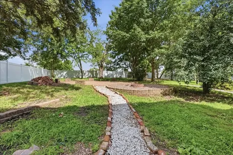 2202 Bloomingdale Road Bloomington IL 61705