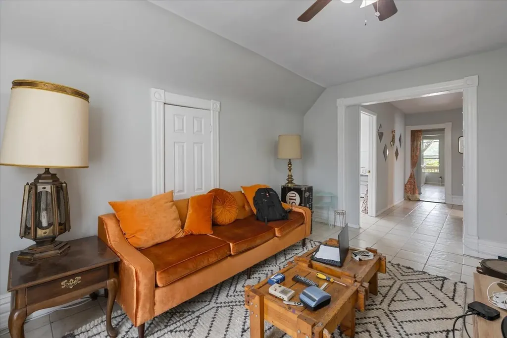 1634 North Sawyer Avenue Chicago IL 60647