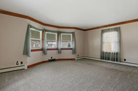 2338 7TH Street East Moline IL 61244