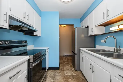 4113 West 97th Place Oak Lawn IL 60453