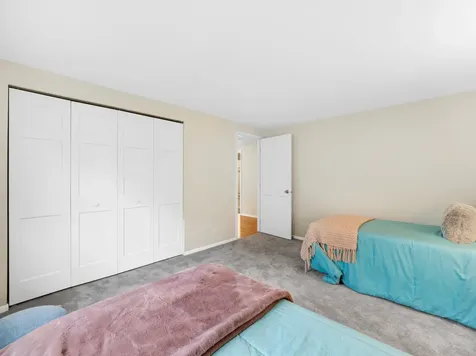 3066 Knollwood Lane Glenview IL 60025