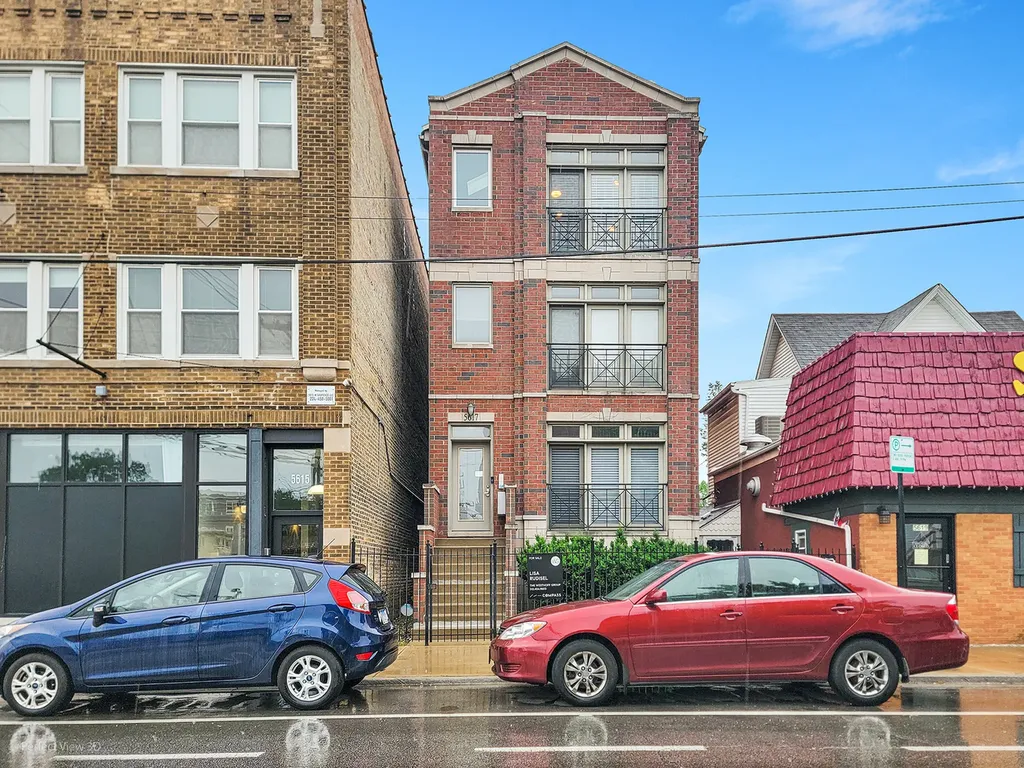 5617 West Lawrence Avenue Chicago IL 60630