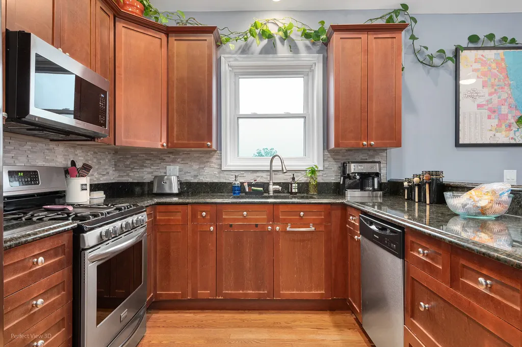5617 West Lawrence Avenue Chicago IL 60630
