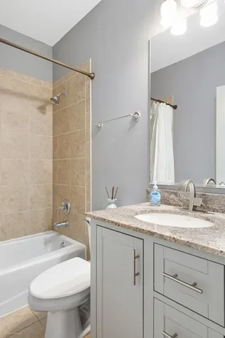 5617 West Lawrence Avenue Chicago IL 60630