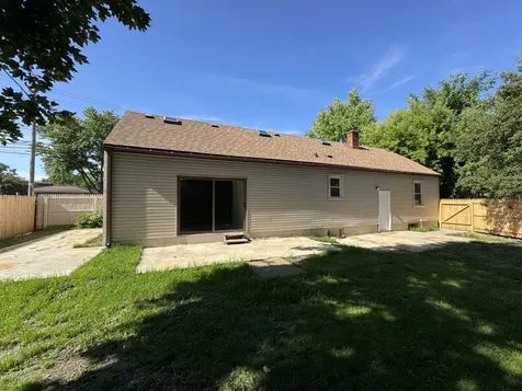 511 Montgomery Road Montgomery IL 60538