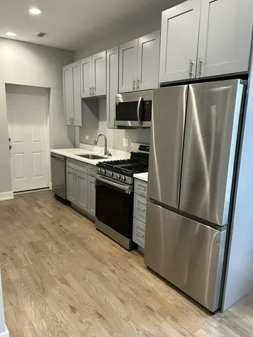 926 West 32nd Place Chicago IL 60608