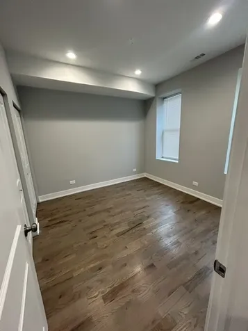 926 West 32nd Place Chicago IL 60608