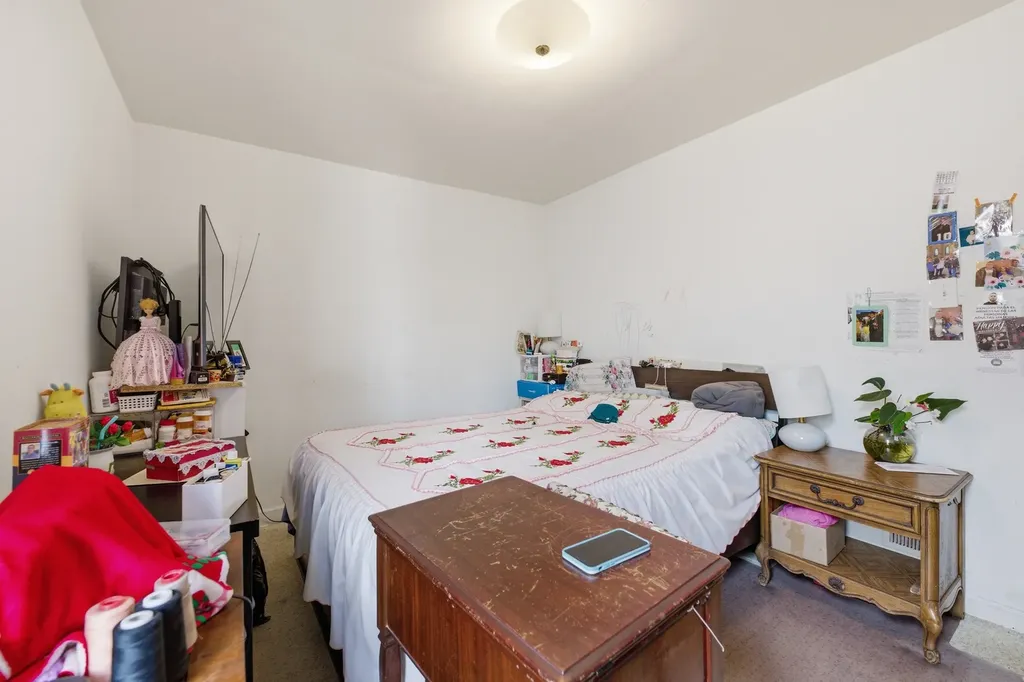 5052 South Laporte Avenue Chicago IL 60638