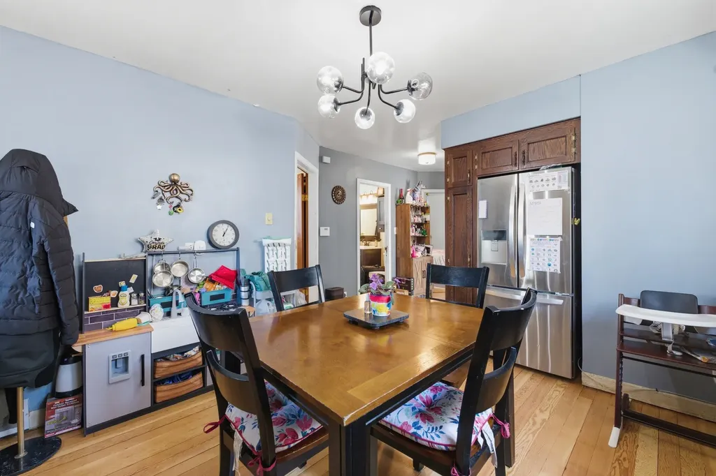 5052 South Laporte Avenue Chicago IL 60638