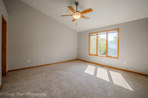 201 Conley Drive Elburn IL 60119