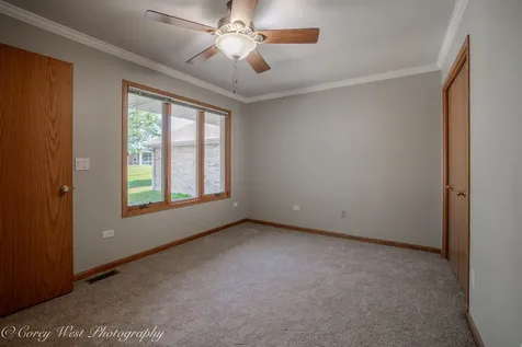 201 Conley Drive Elburn IL 60119