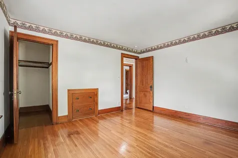 438 Wilder Street Aurora IL 60506