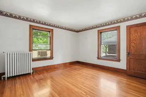438 Wilder Street Aurora IL 60506