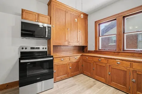 438 Wilder Street Aurora IL 60506