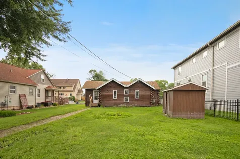 27 Atwater Parkway Fox Lake IL 60020