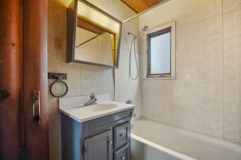 27 Atwater Parkway Fox Lake IL 60020