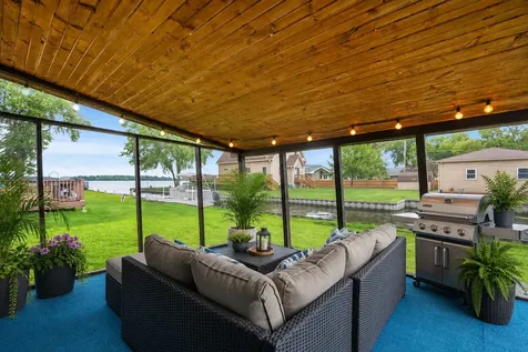 27 Atwater Parkway Fox Lake IL 60020