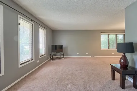385 East 162nd Street Harvey IL 60426