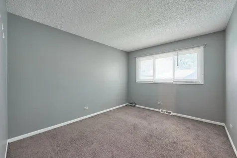 385 East 162nd Street Harvey IL 60426