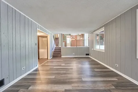 385 East 162nd Street Harvey IL 60426