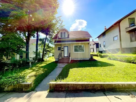 307 Washington Street Rockford IL 61104