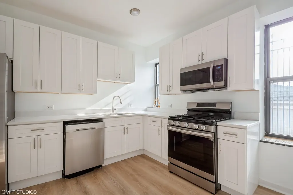 2845 West Division Street Chicago IL 60622
