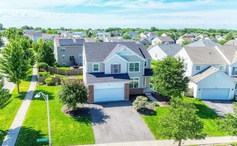 1515 Elysium Drive Minooka IL 60447